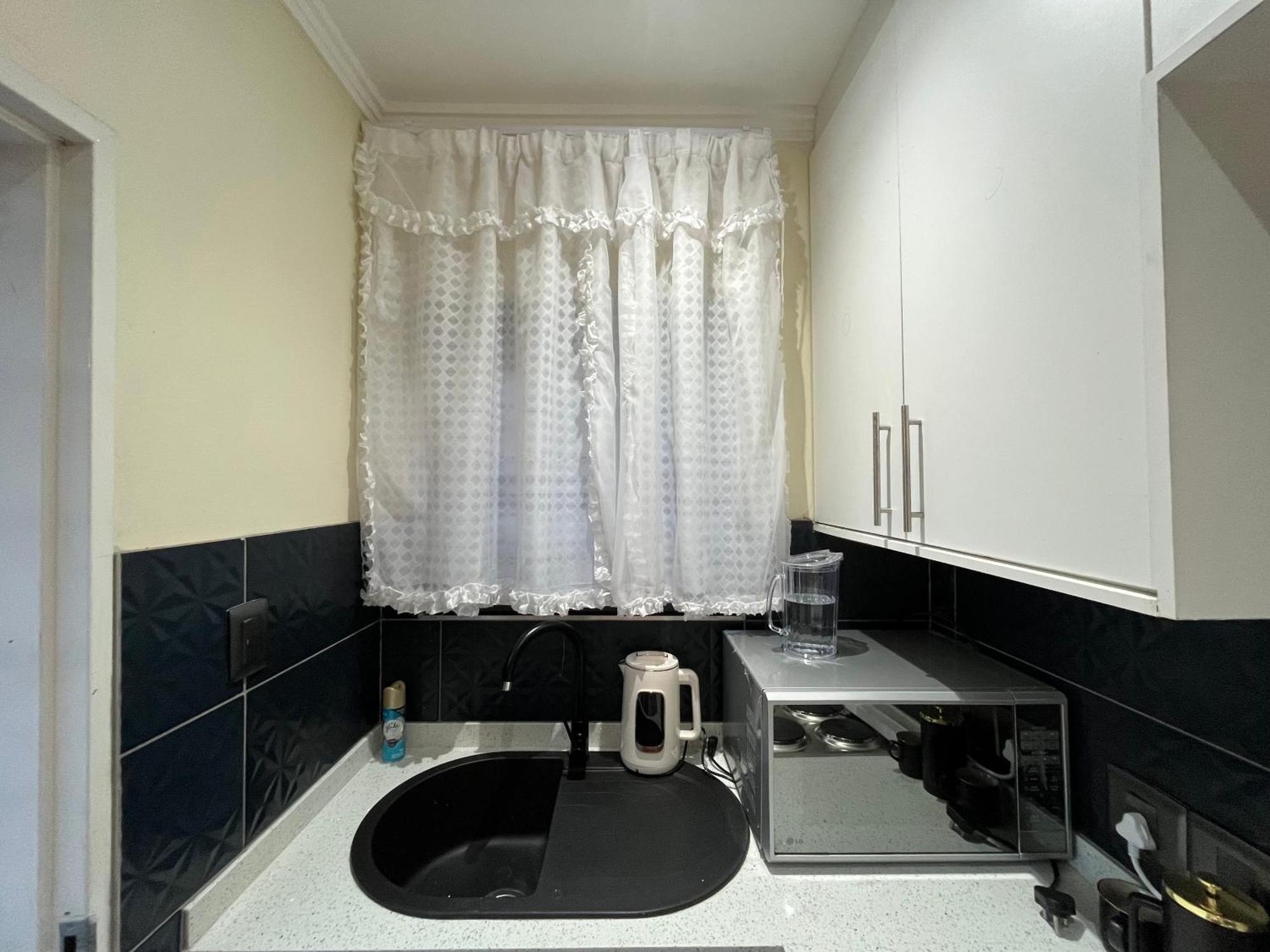 The Benjamin Accomodation อีเดนเวล ภายนอก รูปภาพ